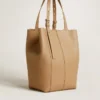 24/7-Tasche „North South“ aus cappuccinofarbenem Leder mit verstellbaren Tragegriffen