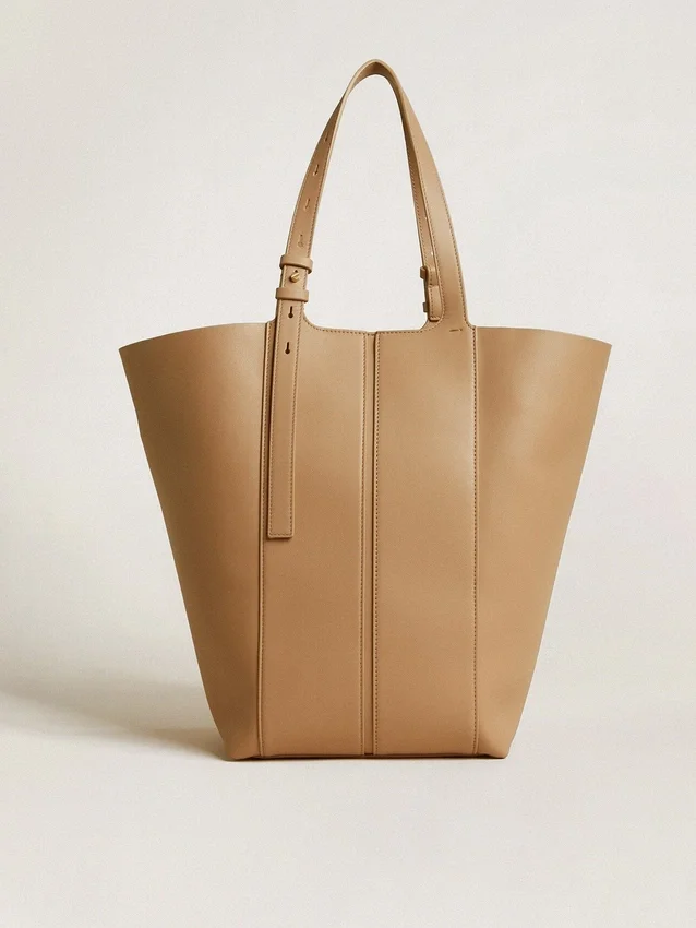 24/7-Tasche „North South“ aus cappuccinofarbenem Leder mit verstellbaren Tragegriffen