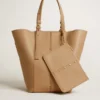 24/7-Tasche „North South“ aus cappuccinofarbenem Leder mit verstellbaren Tragegriffen