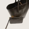 24/7-Tasche „North South“ aus schwarzem, auf Alt getrimmtem Leder mit verstellbaren Tragegriffen