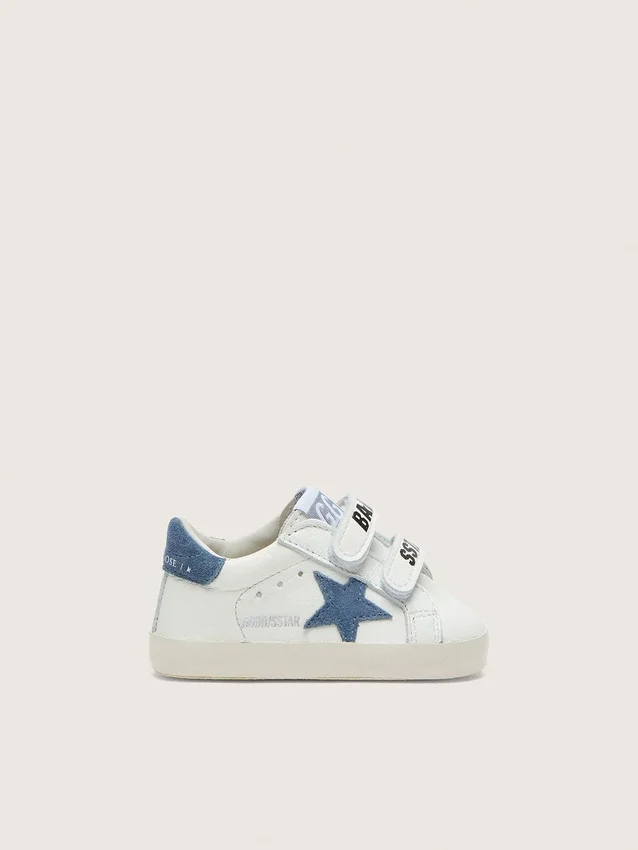 Baby Old School aus weißem Leder mit denimblauem Wildlederstern