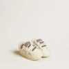 Baby-School-Schuhe aus Nappaleder mit rosa Rosenmotiv und weißem Stern aus Wildleder