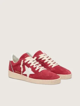 Ball Star für Damen aus rotem Wildleder mit weißem Lederstern und Fersenlasche