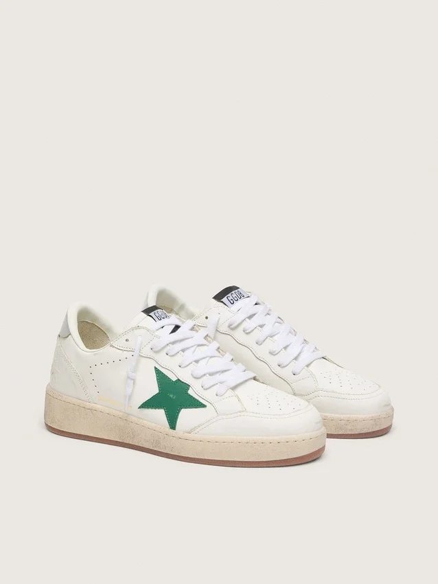 Ball Star für Damen mit grünem Lederstern und Fersenlasche aus Metallic-Leder