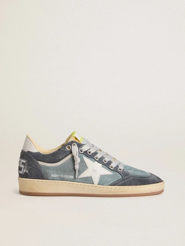 Ball Star LTD für Damen aus hellblauem Wildleder mit milchweißem Lederstern und Fersenlasche