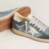 Ball Star LTD für Damen aus hellblauem Wildleder mit milchweißem Lederstern und Fersenlasche