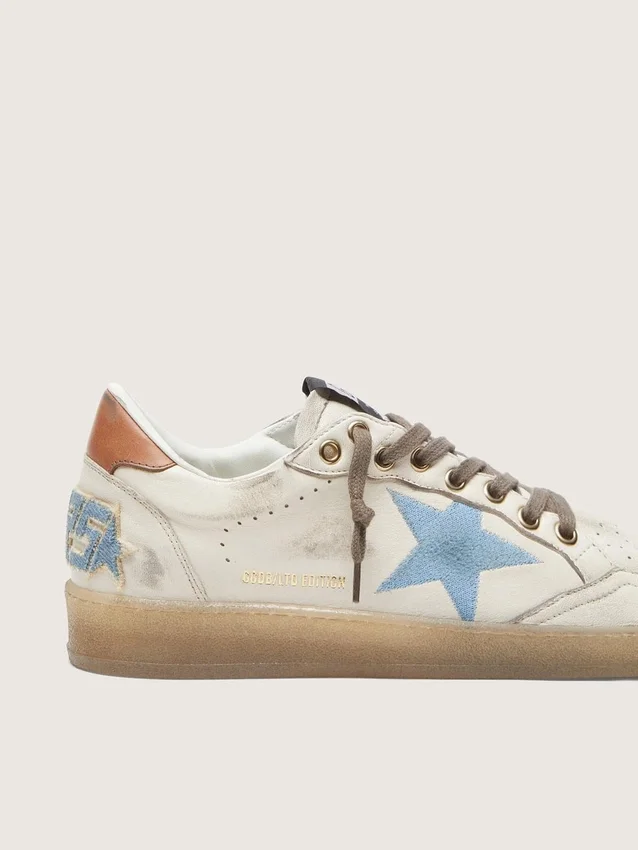 Ball Star LTD für Damen aus weißem Leder mit hellblau besticktem Stern