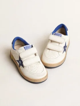 Ball Star Young mit blauem Metallic-Lederstern und Fersenlasche