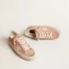 Damen-Hi Star aus rosa Wildleder mit cremefarbenem Stern und silberner Fersenlasche aus Leder