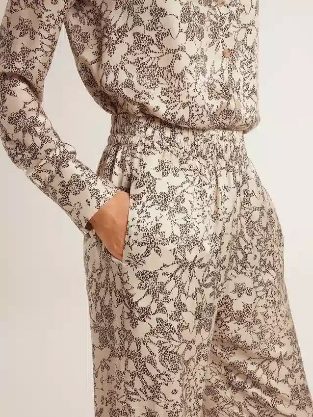 Damen-Jogginghose mit Blumenmuster