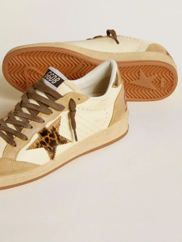 Damen-Sneaker „Ball Star“ aus Nappa und Wildleder mit Stern aus Ponyfell und metallischer Fersenlasche