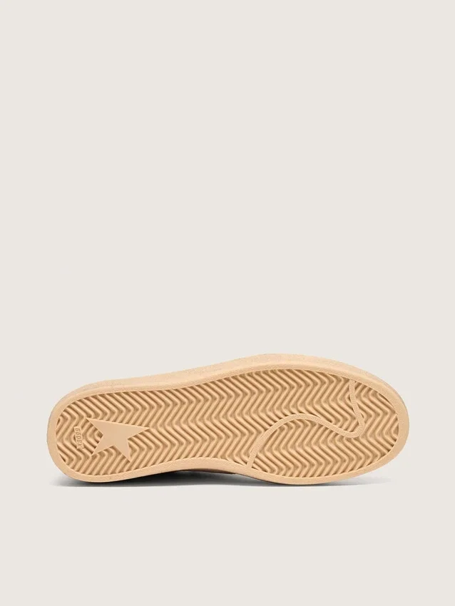 Damen-Sneaker „Ball Star“ aus puderrosa Wildleder mit metallisch-goldenem Stern