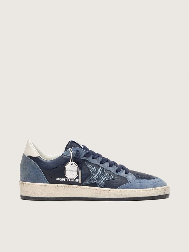 Damen-Sneaker „Ball Star LTD“ aus dunkelblauem Leder mit hellblauem Swarovski-Kristallstern und Wildledereinsätzen