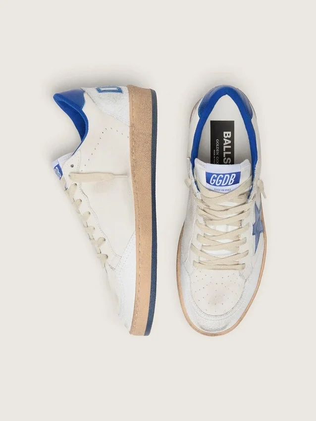 Damen-Sneaker „Ball Star Wishes“ aus weißem Nappaleder mit leuchtend blauem Stern und Fersenlasche