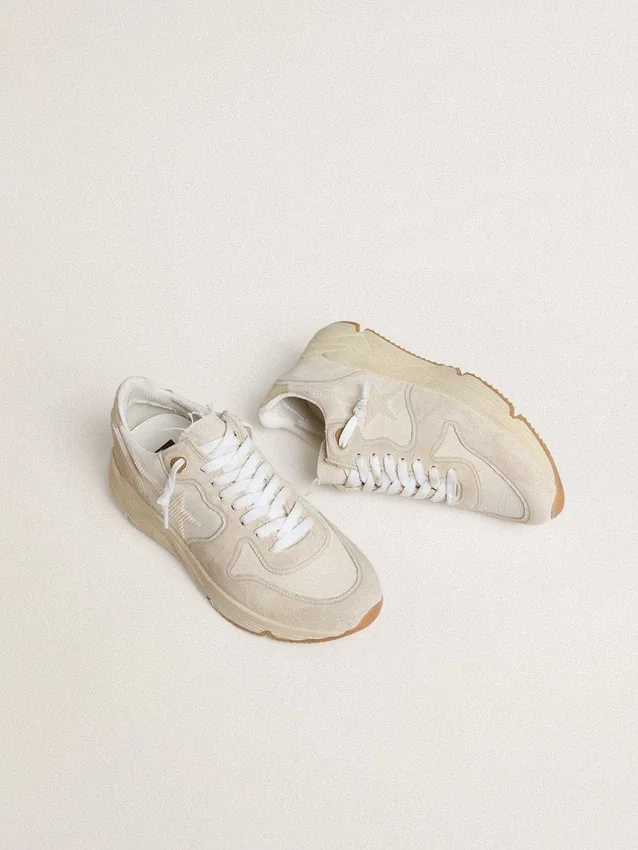 Damen-Sneaker „Running Sole“ aus Canvas mit beigem Stern und Fersenlasche aus platinfarbenem Metallic-Leder