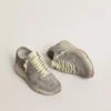 Damen-Sneaker „Running Sole“ aus grauem Wildleder mit grauem Wildlederstern und Fersenlasche