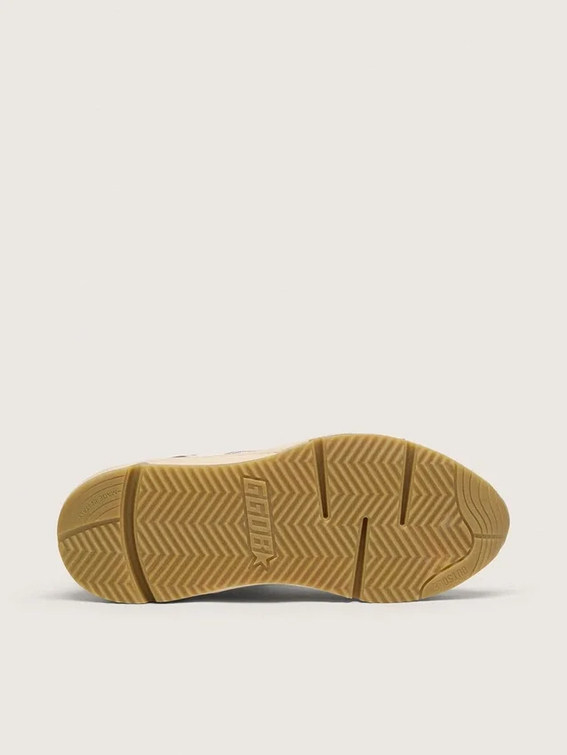 Damen-Sneaker „Running Sole“ aus Nappa und braunem Wildleder mit einem Stern aus Swarovski-Kristallen