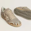 Damenmodell „Ball Star LTD“ aus Wildleder mit Stern aus Metallic-Leder und Fersenlasche aus Zebra-Ponyfell