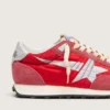 Herren-Marathon mit rotem Nylon-Obermaterial und silbernem Stern