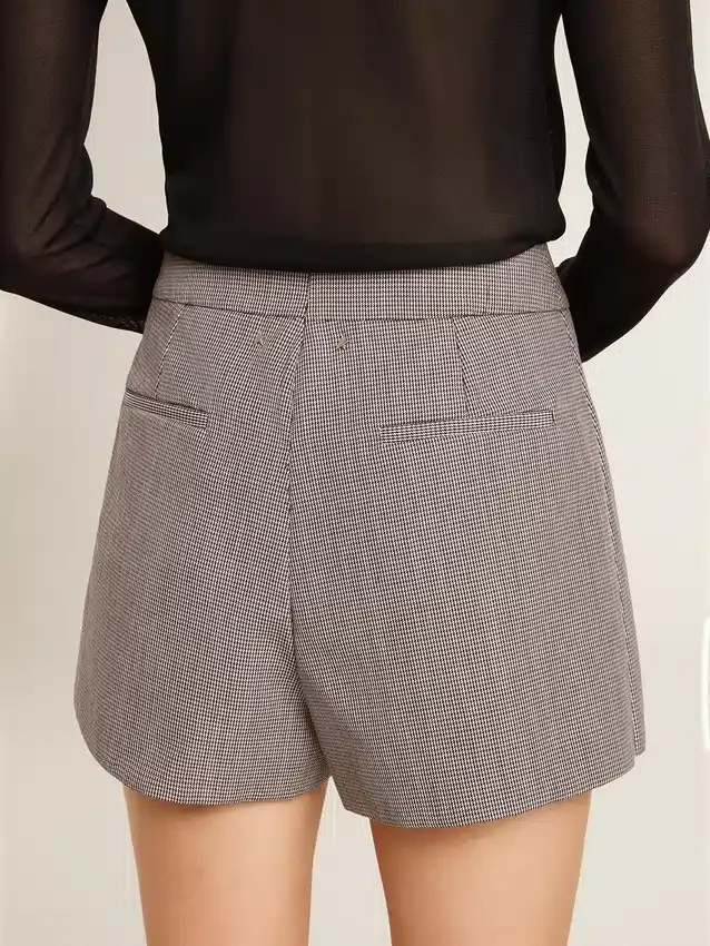 Graue Mini-Shorts für Damen aus Wolle mit Hahnentrittmuster