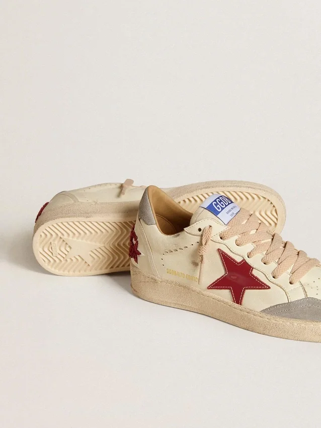 Herren-Ball Star LTD aus Nappaleder mit rotem Lederstern und grauer Fersenlasche aus Wildleder