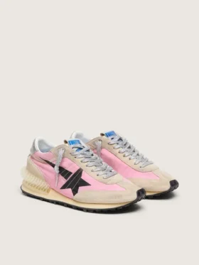 Herren-Marathon aus rosa Nylon und goldenem Wildleder mit schwarz aufgedrucktem Stern