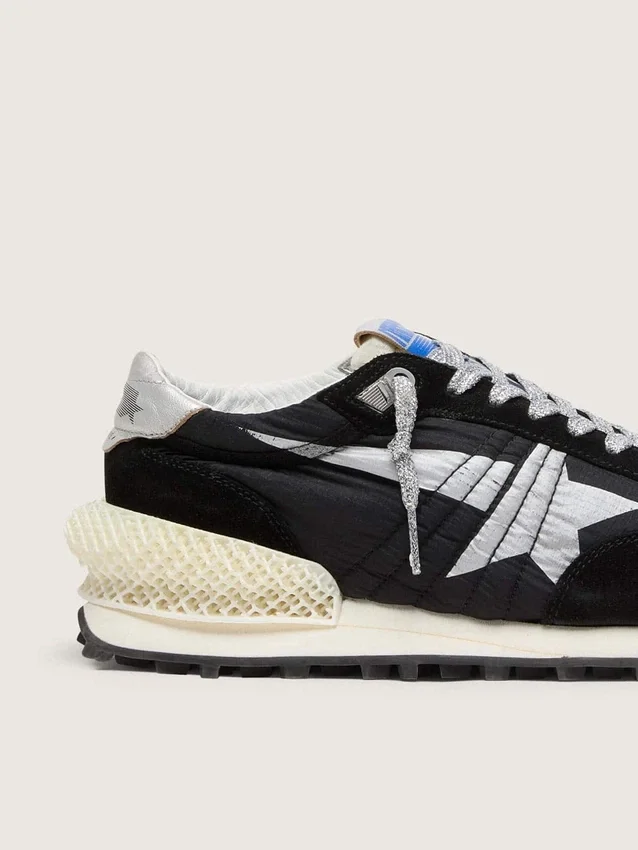 Herren-Marathon mit schwarzem Ripstop-Nylon-Obermaterial und silbernem Stern
