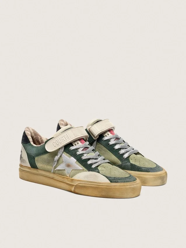 Damen-Sneaker „Ball Star LAB“ aus grünem Wildleder mit silbernem Lederstern und schwarzer Wildleder-Fersenlasche