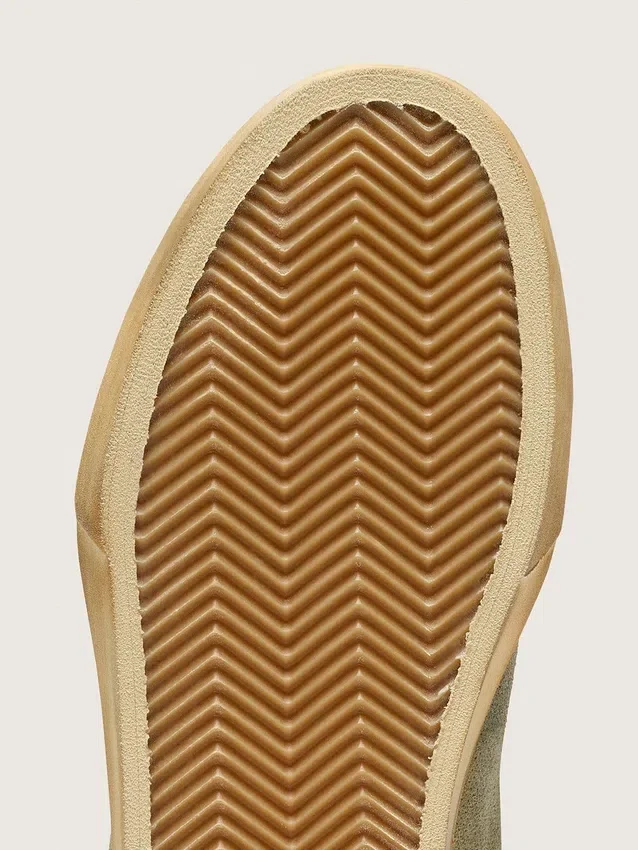 Damen-Sneaker „Ball Star LAB“ aus grünem Wildleder mit silbernem Lederstern und schwarzer Wildleder-Fersenlasche