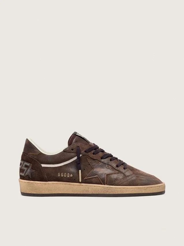 Herren-Sneaker „Ball Star“ aus braunem Wildleder mit braunem Lederstern und Fersenlasche