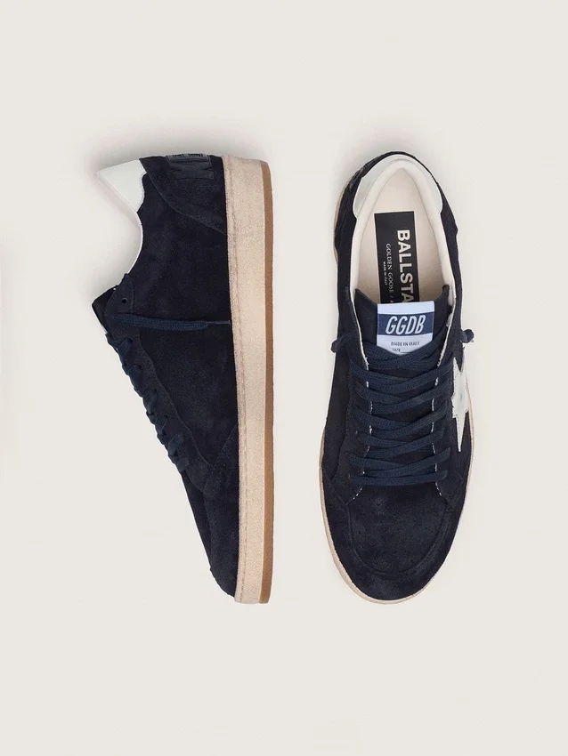 Herren-Sneaker „Ball Star“ aus dunkelblauem Wildleder mit weißem Lederstern
