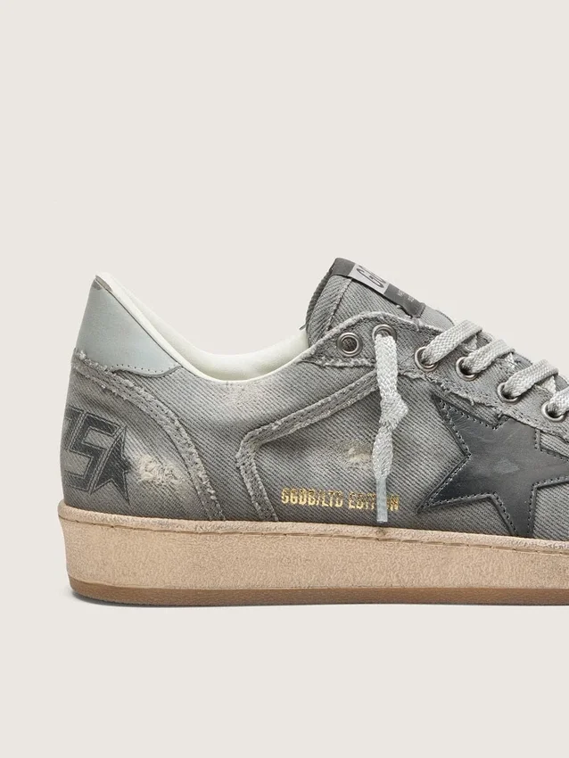 Herren-Sneaker „Ball Star LTD“ aus grauem Denim mit schwarzem Lederstern