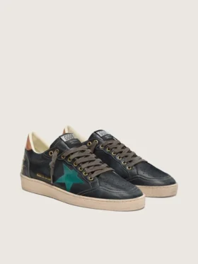 Herren-Sneaker „Ball Star LTD“ aus schwarzem Leder mit grün gesticktem Stern