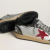 Herren-Sneaker „Ball Star LTD“ aus silbernem Laminatleder mit rotem Stern aus Wildleder und schwarzen Einsätzen