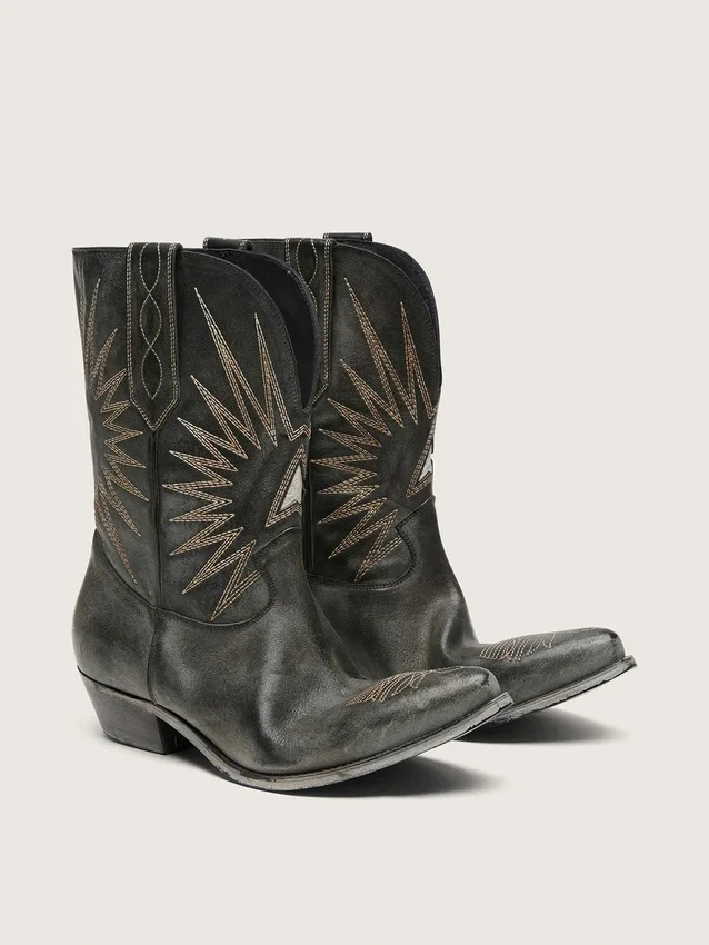 Herren-Stiefel „Wish Star“ aus schwarzem Leder mit silbernem Stern