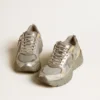 Herrenmodell „Lightstar“ aus Metallic-Leder und silbernem Mesh mit grauem Stern