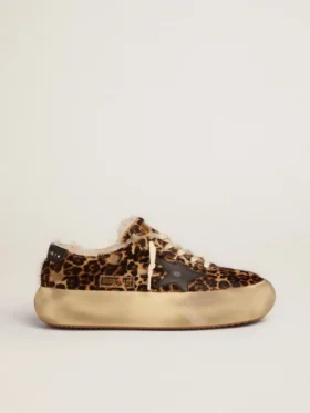 Herrenmodell „Space-Star“ aus Ponyfell mit Animal-Print und Lammfellfutter