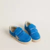 Junior Ball Star aus hellblauem Wildleder mit grauem Nubuk-Stern und Fersenlasche