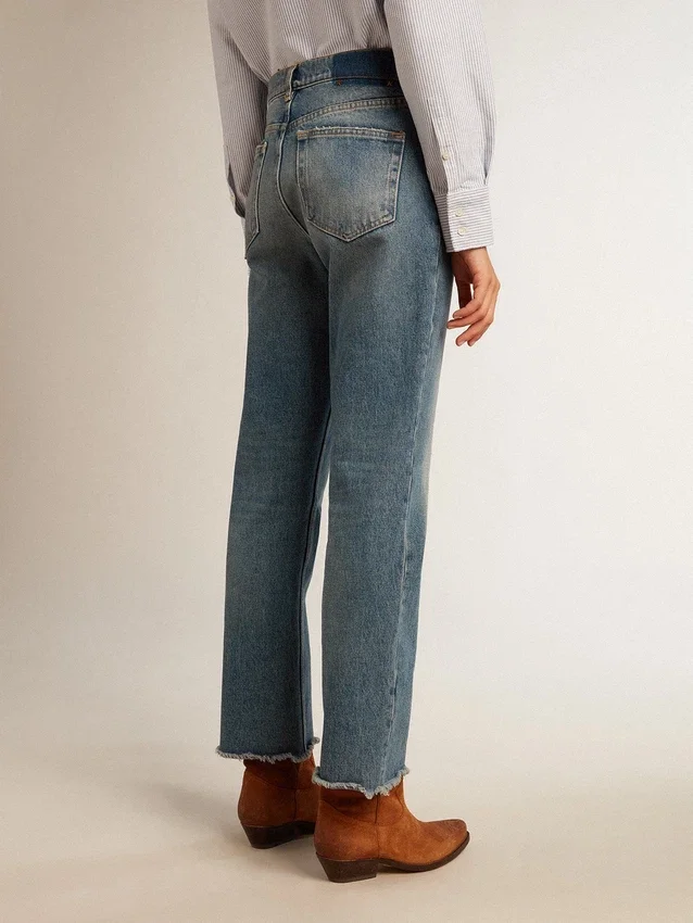 Kroppte, ausgestellt geschnittene Damenjeans mit mittlerer Waschung