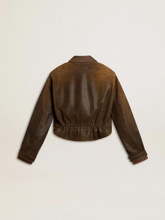 Kurze braune Leder-Bikerjacke für Damen mit Reißverschluss