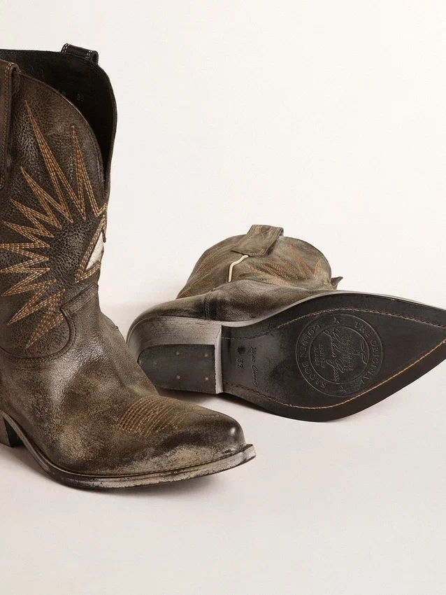Niedrige „Wish Star“-Damenstiefel aus schwarzem Leder mit silbernem Stern