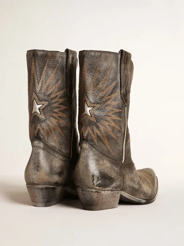 Niedrige „Wish Star“-Damenstiefel aus schwarzem Leder mit silbernem Stern