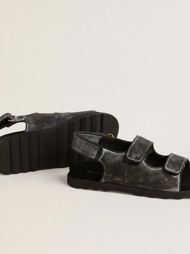 Noa Junior-Sandalen aus schwarzem Leder im Used-Look