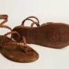 Penelope-Flachsandalen für Damen aus tabakfarbenem Leder mit Wildledersohle