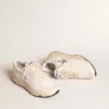„Running Sole“ aus Nappa mit silbernem Stern und goldener Lederlasche an der Ferse
