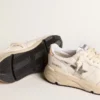 „Running Sole“ aus Nappa mit silbernem Stern und goldener Lederlasche an der Ferse