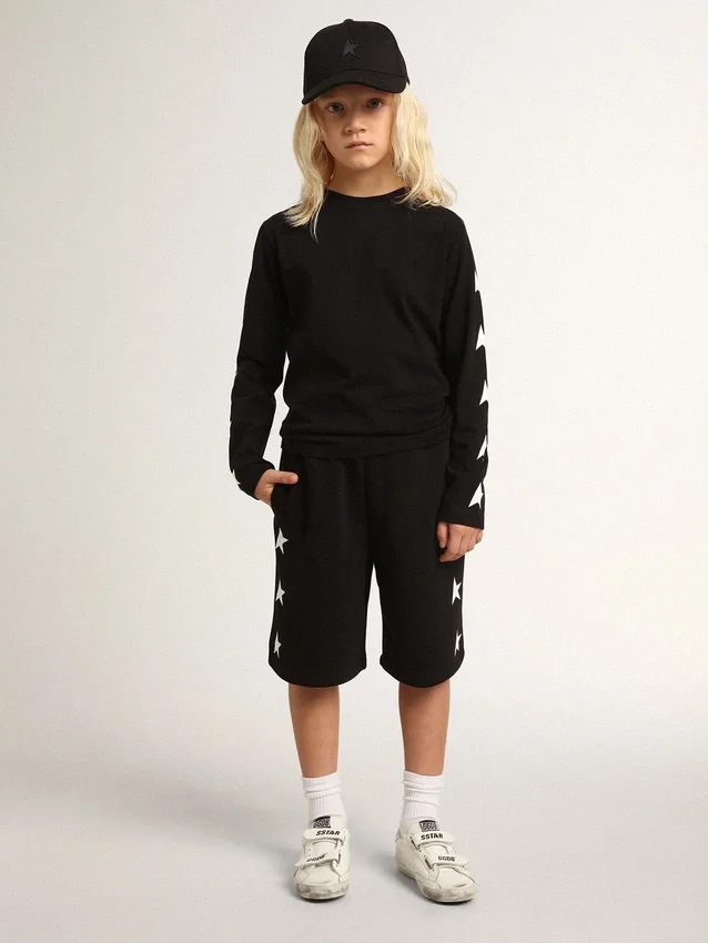 Schwarze Bermudashorts für Jungen mit weißen Sternen