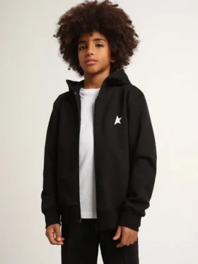 Schwarzes Kapuzensweatshirt mit kontrastierendem weißem Stern und Logo
