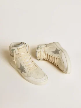Sky-Star für Damen aus Leder mit hellblauem Lederstern und weißer Fersenlasche
