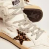 Sky-Star-Sneaker mit Signatur am Knöchel und Einsätzen aus Ponyfell mit Leopardenmuster